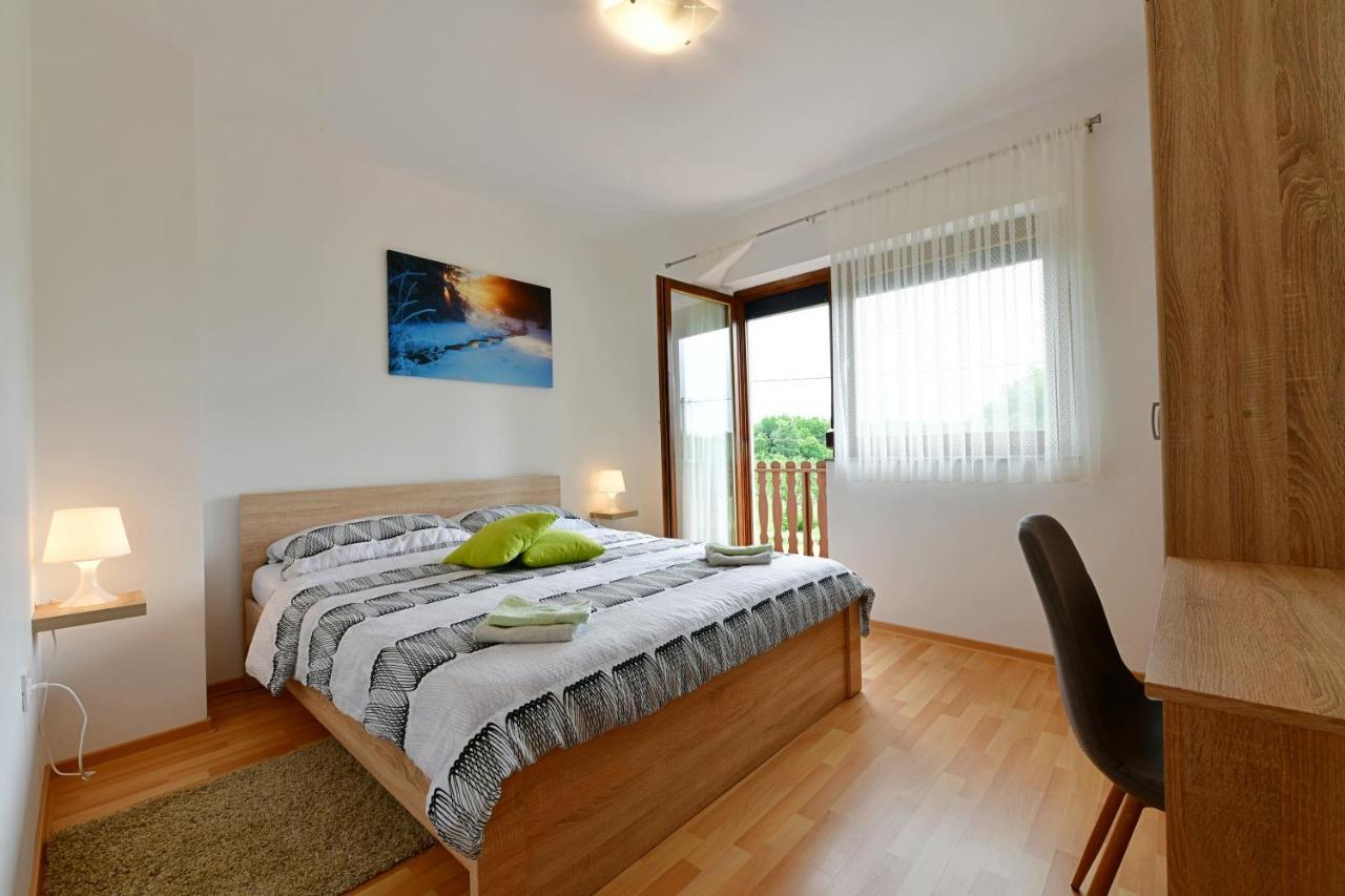 Apartman Mate Rakovica Exterior photo